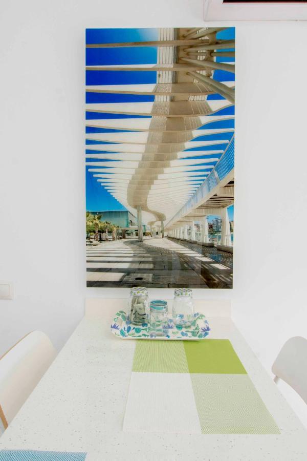 Apartamentos Los Alamos Sardinero 토레몰리노스 외부 사진