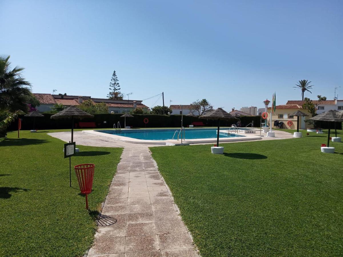 Apartamentos Los Alamos Sardinero 토레몰리노스 외부 사진